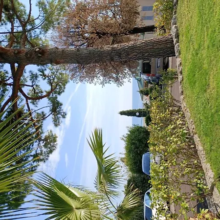 Apartment Dans Classee Avec Piscine Menton